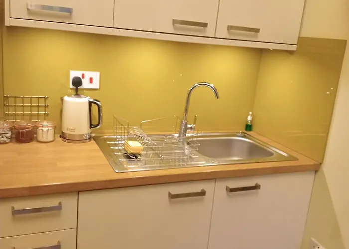 Larch Ruston With Hot Tub, Dogs Go Free * 斯卡伯勒