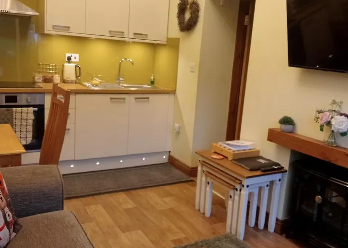 度假居 Larch Ruston With Hot Tub, Dogs Go Free 斯卡伯勒